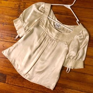 ✨Lilly Pulitzer Cream Colored 100% Silk Top SZ 2